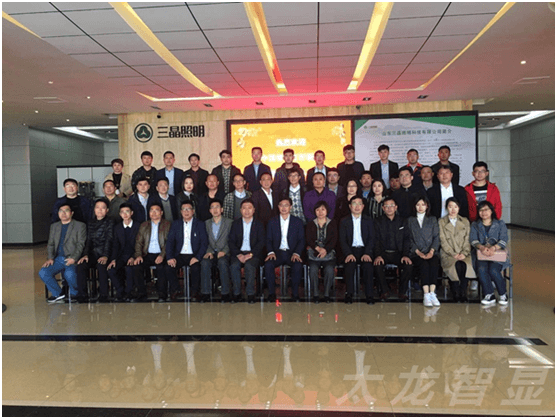 LED燈桿屏|智慧燈桿屏|立柱廣告機|LED廣告機|智慧路燈屏|燈桿廣告屏|燈桿屏 LED燈桿屏|智慧燈桿屏|立柱廣告機|LED廣告機|智慧路燈屏|燈桿廣告屏|燈桿屏