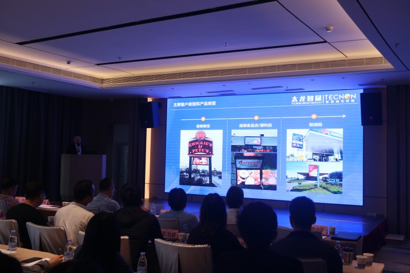 IMG_6318.JPG IMG_6318.JPG