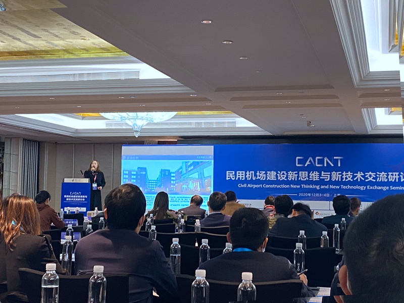 機場新應用LED廣告屏1 LED廣告屏,戶外LED廣告機