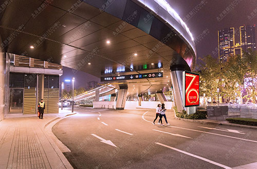 LED廣告機,戶外LED廣告機,LED廣告機廠家 LED廣告機,戶外LED廣告機,LED廣告機廠家