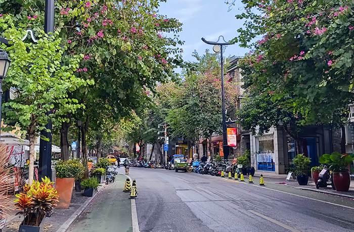 LED燈桿屏,燈桿屏 LED燈桿屏,燈桿屏