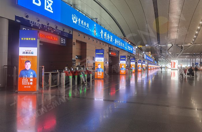 LED廣告機(jī),戶外LED廣告機(jī) LED廣告機(jī),戶外LED廣告機(jī)