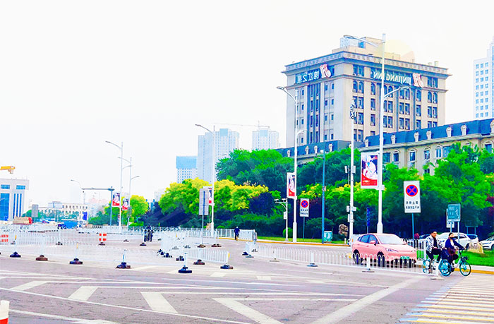 led燈桿屏|智慧燈桿屏|led廣告機(jī)|智慧路燈屏|戶(hù)外LED廣告機(jī)|燈桿屏|智慧燈桿|智慧路燈