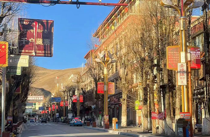 led燈桿屏|智慧燈桿屏|led廣告機|智慧路燈屏|戶外LED廣告機|燈桿屏|智慧燈桿|智慧路燈