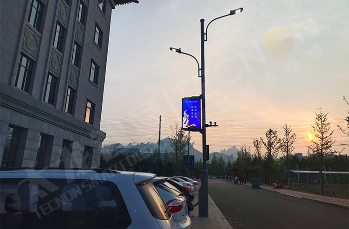 led燈桿屏|智慧燈桿屏|led廣告機|智慧路燈屏|戶外LED廣告機|燈桿屏|智慧燈桿|智慧路燈
